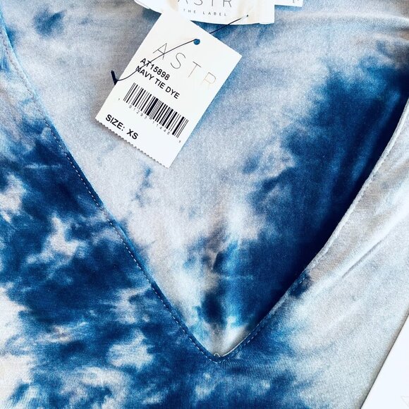 NWT ASTR the Label tie dye bodysuit Womens Extra Small blue long sleeve bodycon - Picture 6 of 8